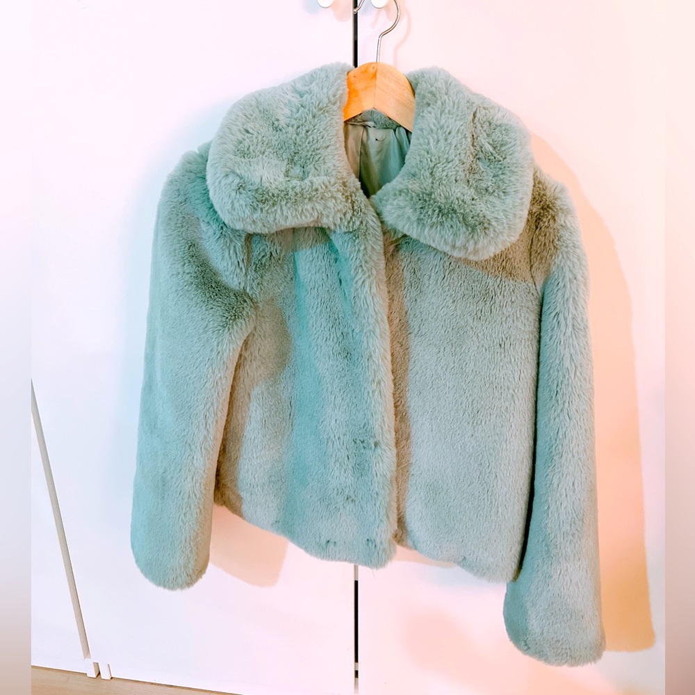Faux fur jacket in mint blue, size S, good condition